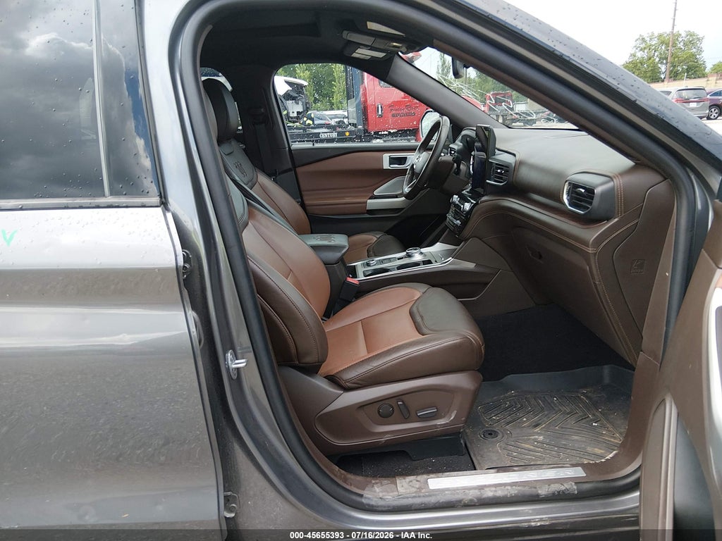 2023 Ford Explorer King Ranch photo 5