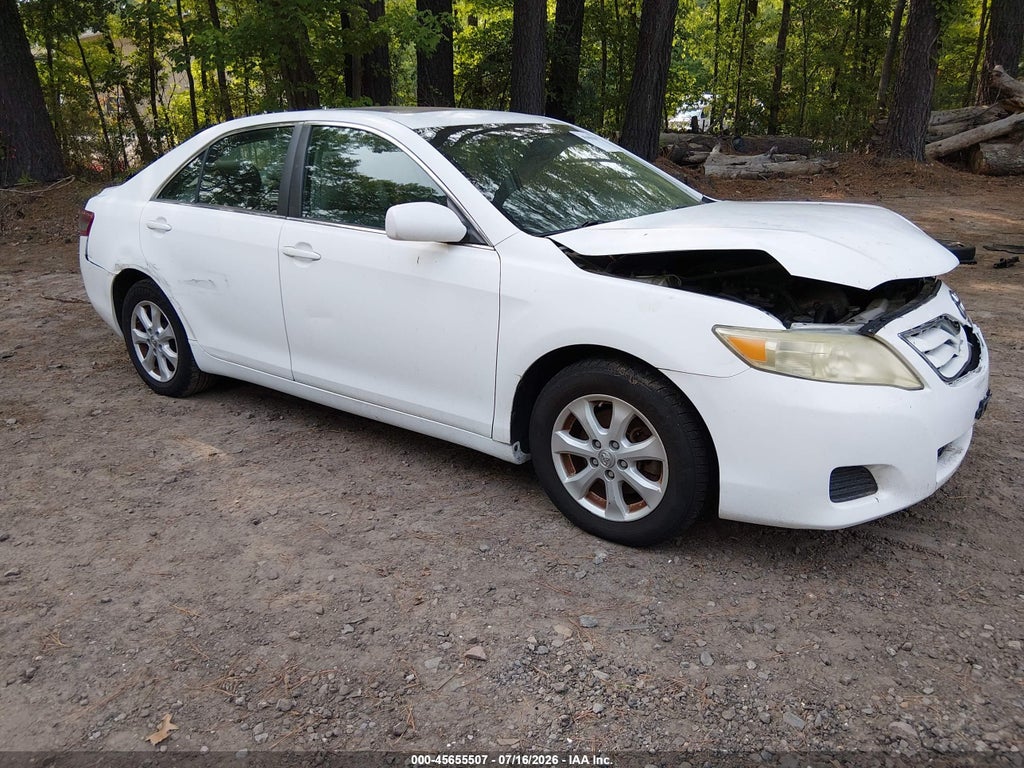 2011 TOYOTA CAMRY