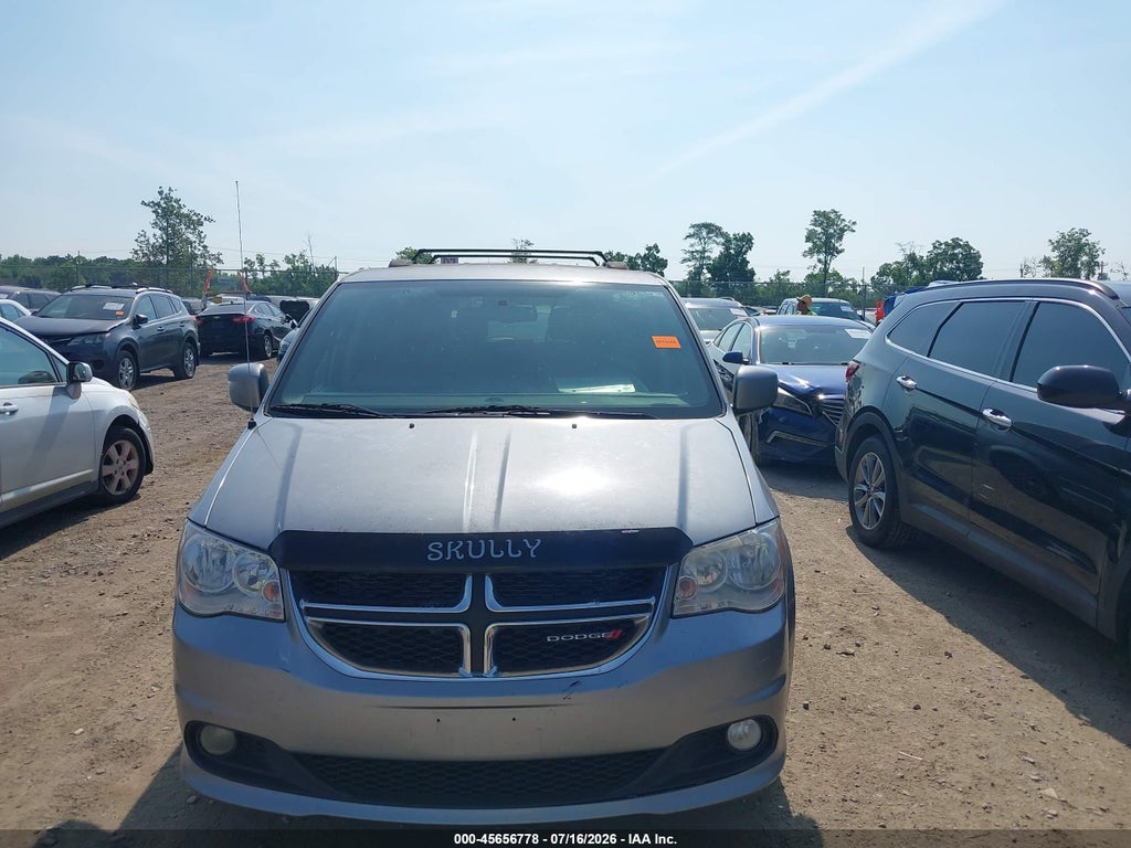 2017 Dodge Grand Caravan SXT photo 6
