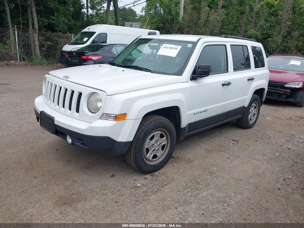 2014 Jeep Patriot Sport photo 2