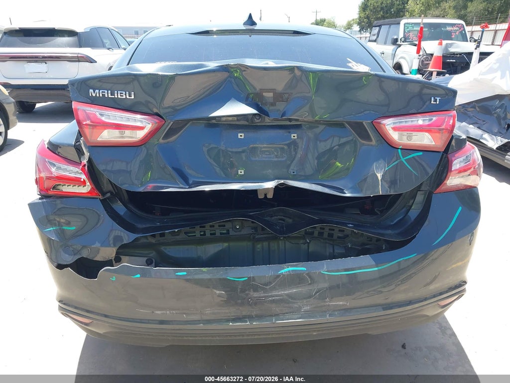2019 Chevrolet Malibu LT photo 6