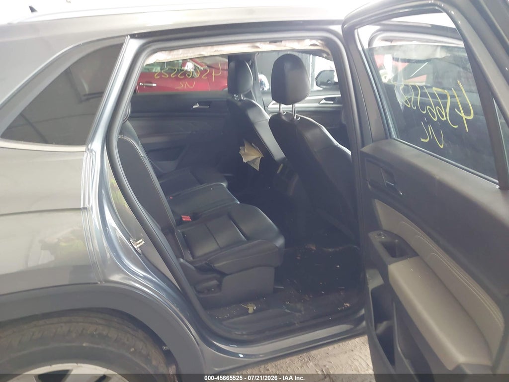 2021 Volkswagen Atlas Cross Sport 3.6L V6 SE W/Technology photo 8