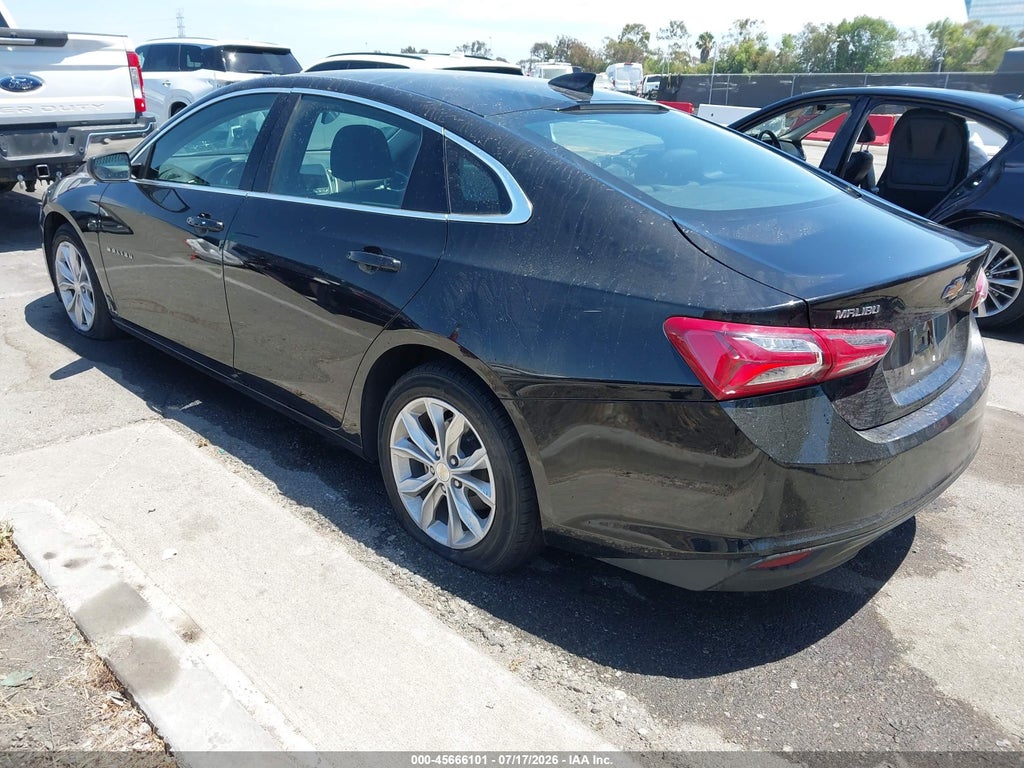 2022 Chevrolet Malibu FWD LT photo 3