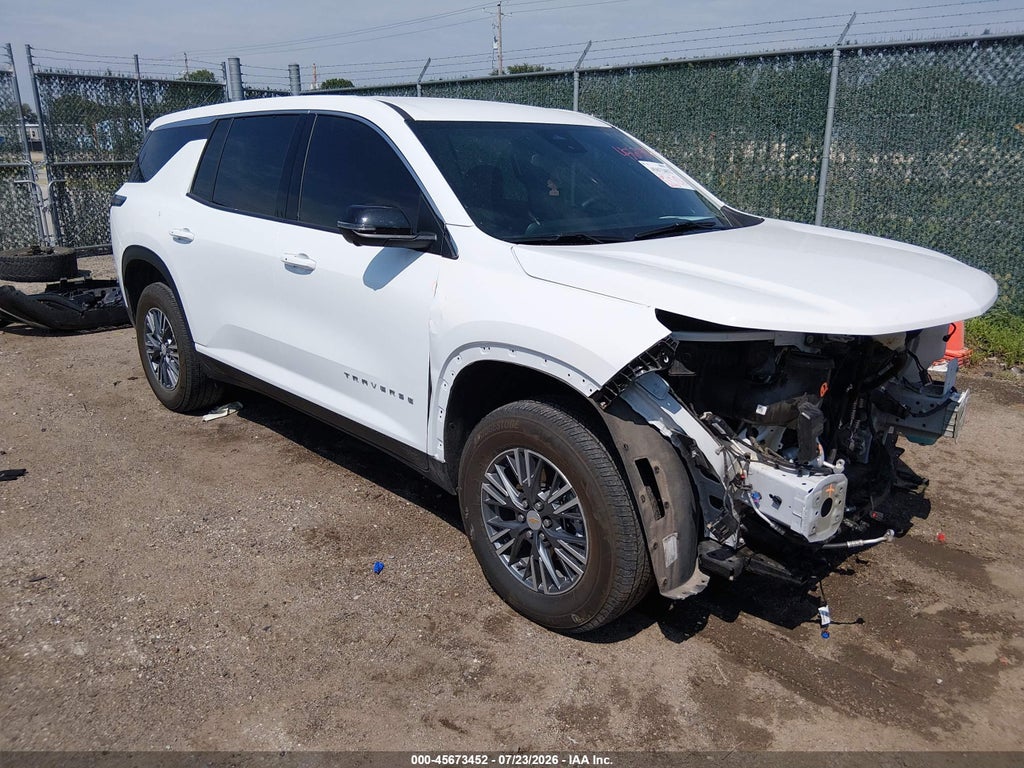 2024 Chevrolet Traverse FWD LS photo 1
