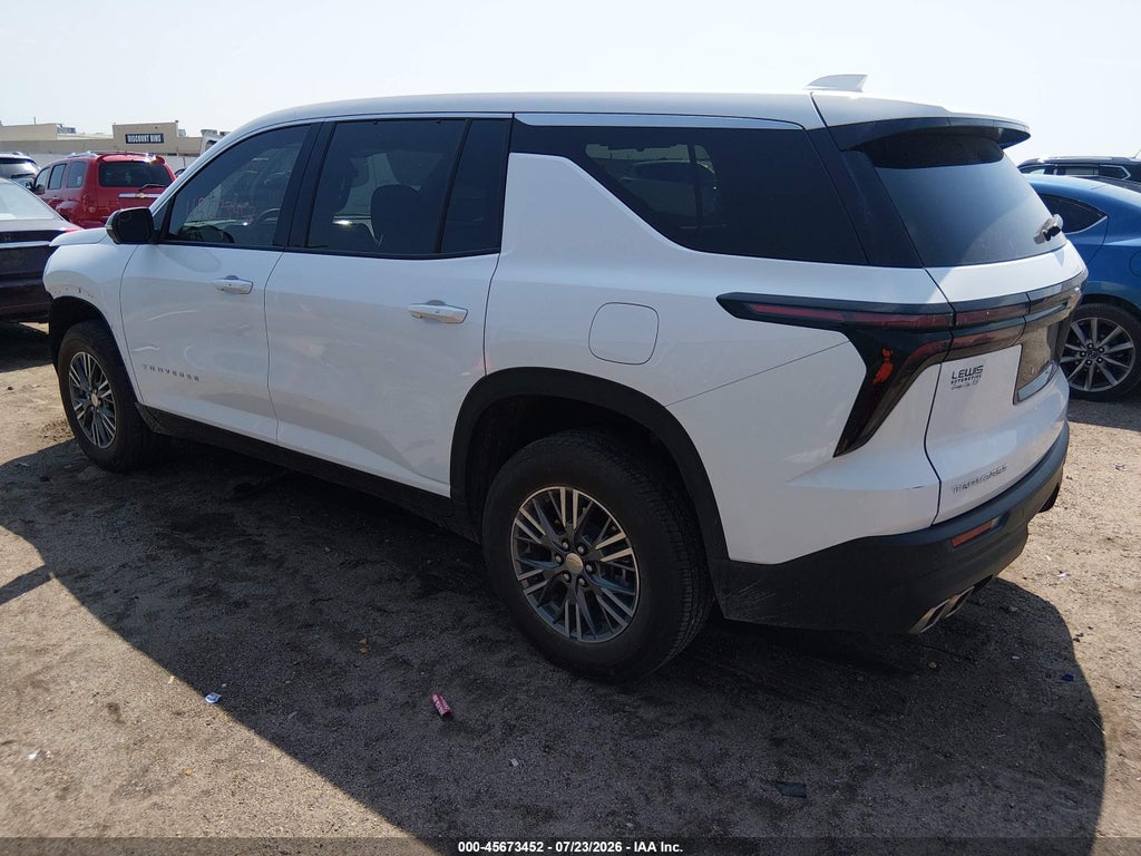 2024 Chevrolet Traverse FWD LS photo 3