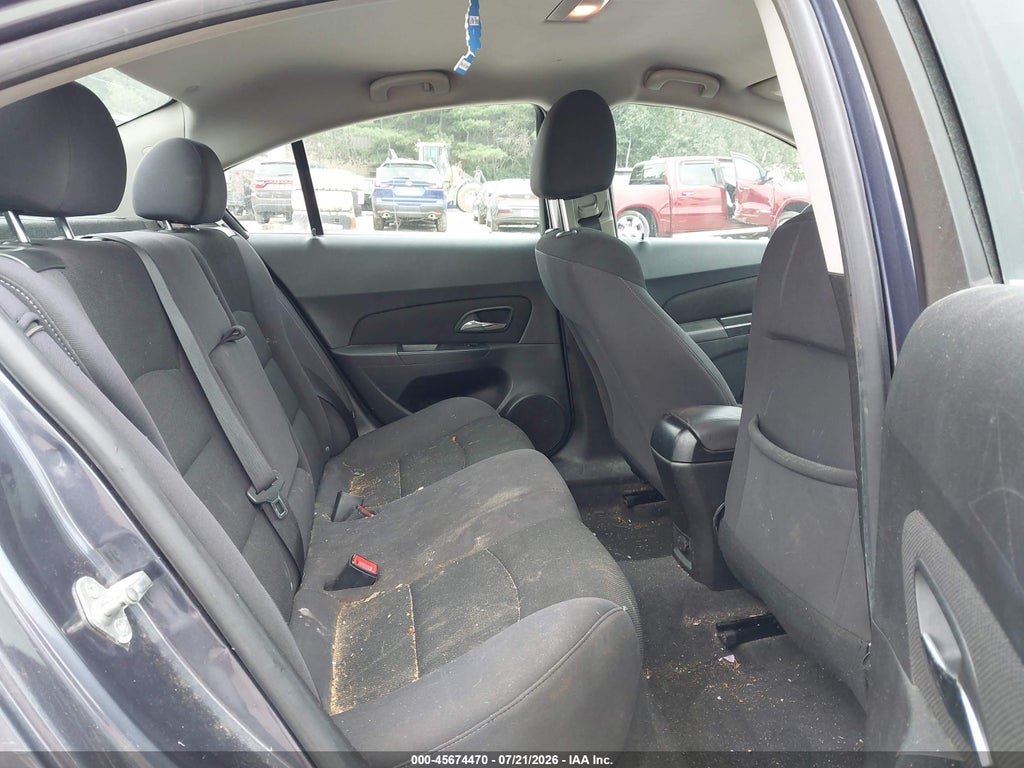 2013 Chevrolet Cruze 1LT Auto photo 8