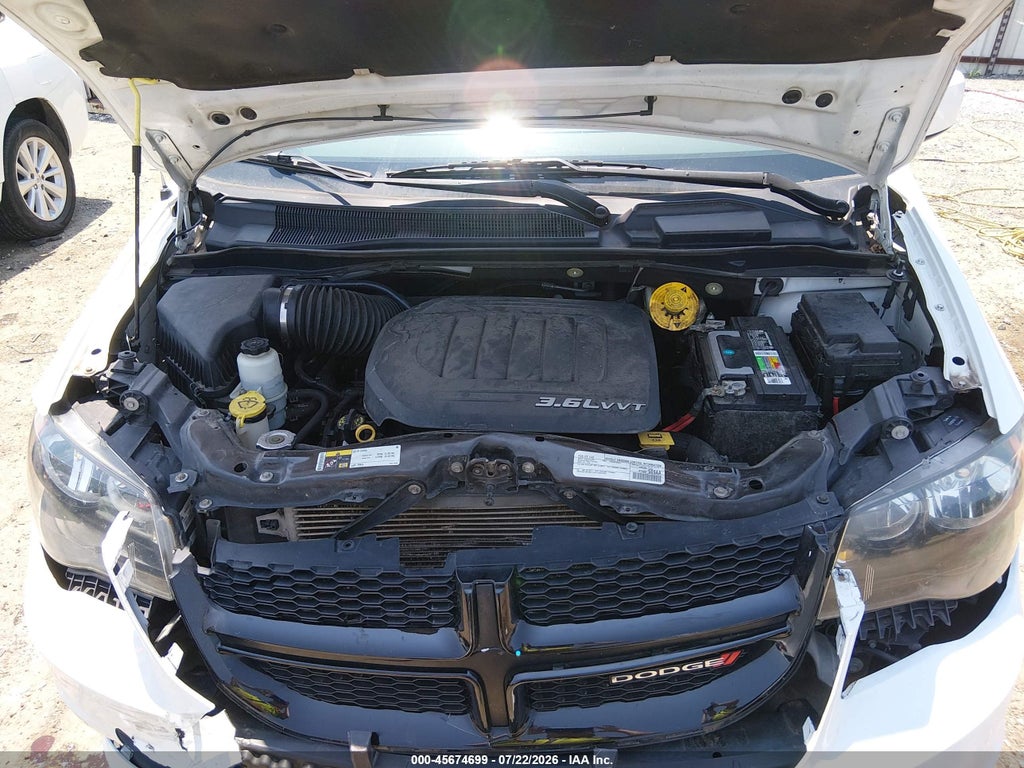 2016 Dodge Grand Caravan SXT photo 10