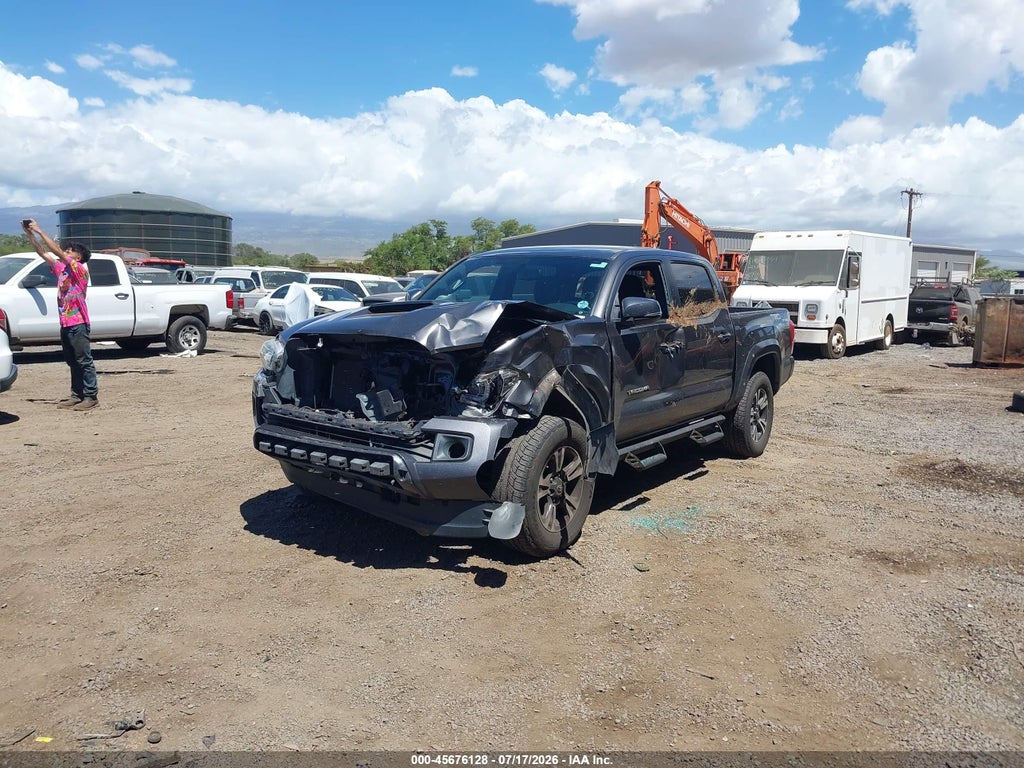 2016 Toyota Tacoma photo 6