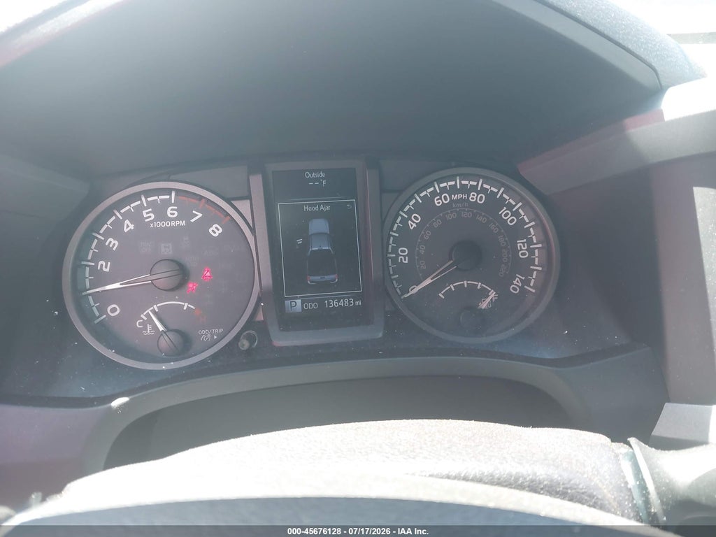 2016 Toyota Tacoma photo 7