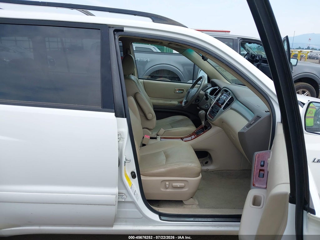2005 Toyota Highlander Limited V6 photo 5