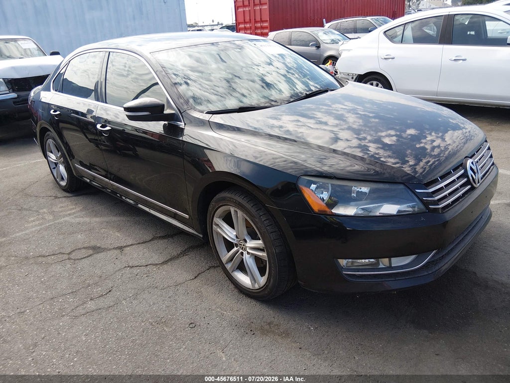 2014 VOLKSWAGEN PASSAT