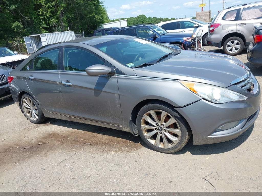 2013 HYUNDAI SONATA