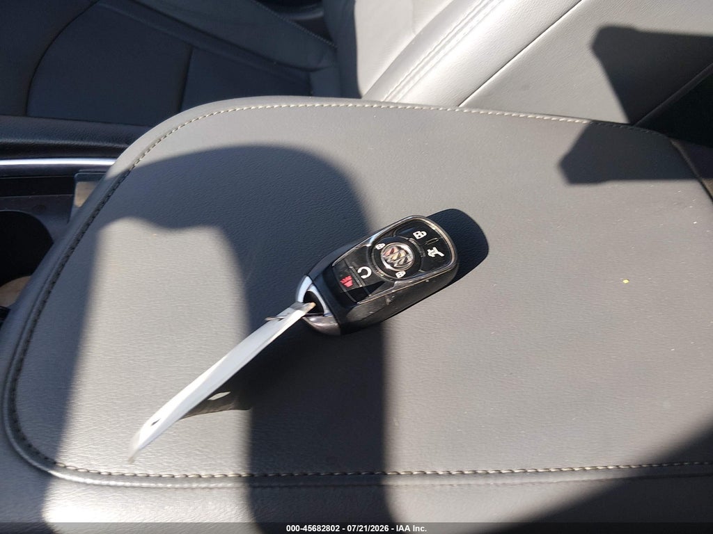 2020 Buick Enclave FWD Essence photo 11