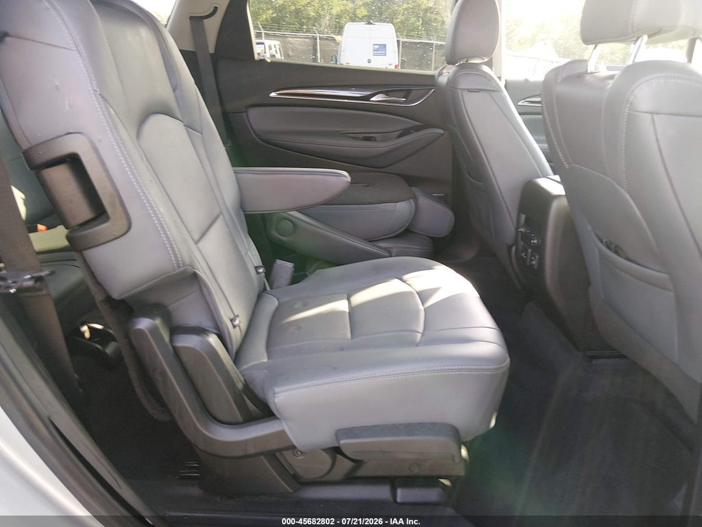 2020 Buick Enclave FWD Essence photo 8