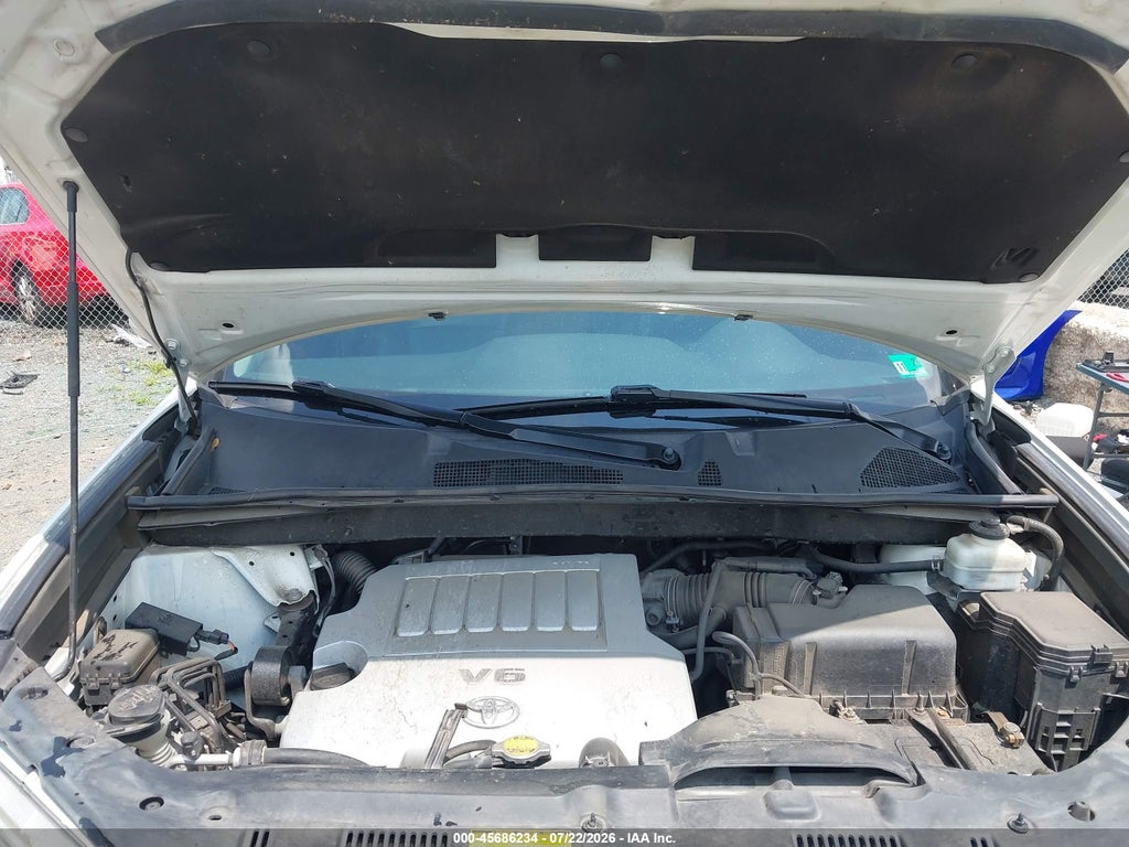 2012 Toyota Highlander Limited V6 photo 10
