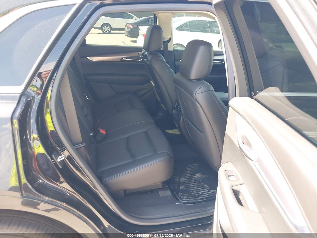 2018 Cadillac XT5 Premium Luxury photo 8