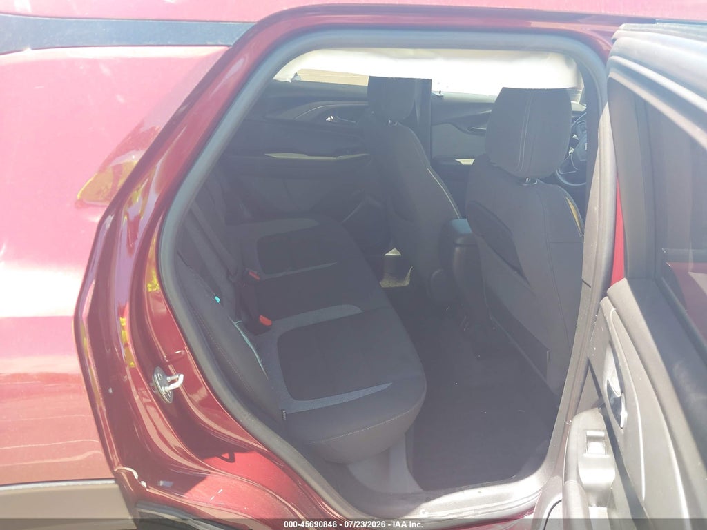 2023 Chevrolet Trailblazer FWD LT photo 8