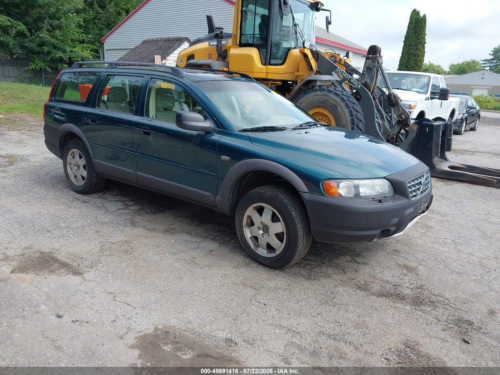 2002 VOLVO V70