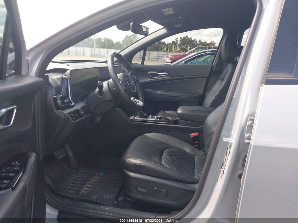 2023 Kia Sportage X-Line photo 5