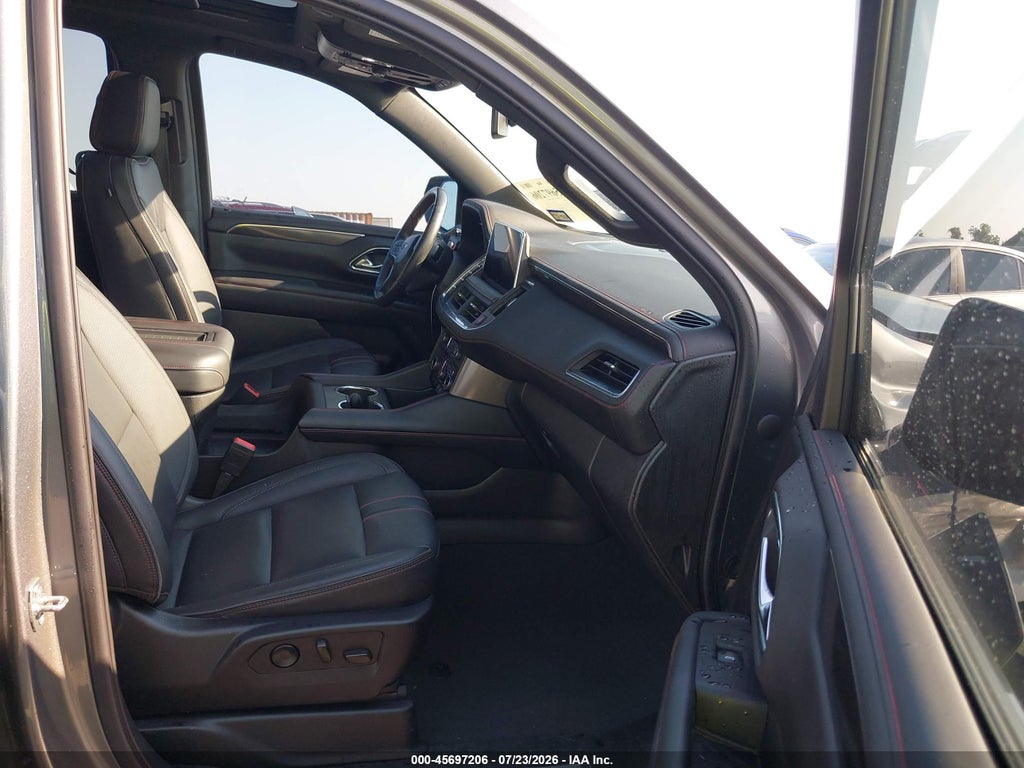 2022 Chevrolet Tahoe 2WD RST photo 5