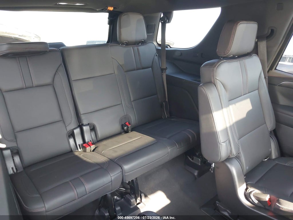 2022 Chevrolet Tahoe 2WD RST photo 8