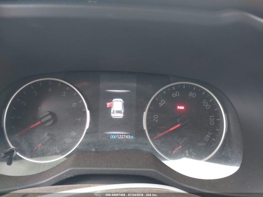 2019 Toyota RAV4 XLE Premium photo 7