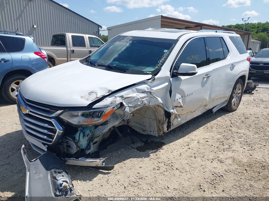 2018 Chevrolet Traverse High Country photo 2