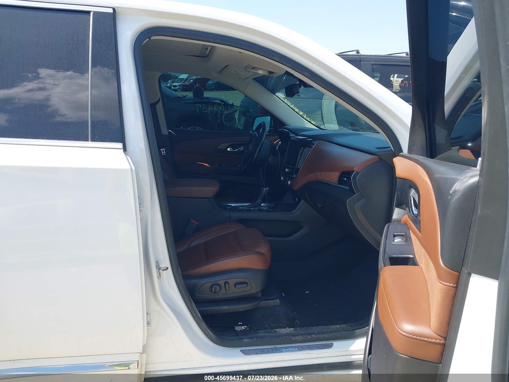 2018 Chevrolet Traverse High Country photo 5