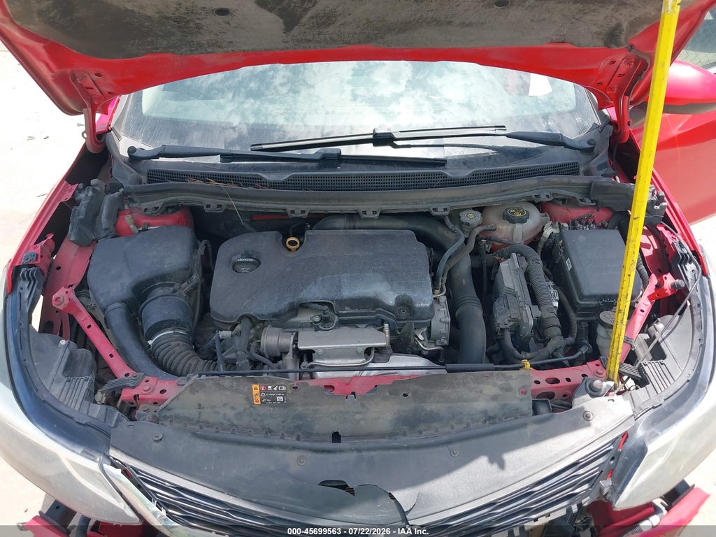 2018 Chevrolet Cruze LT Auto photo 10