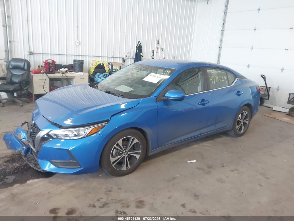 2022 Nissan Sentra SV Xtronic CVT photo 2
