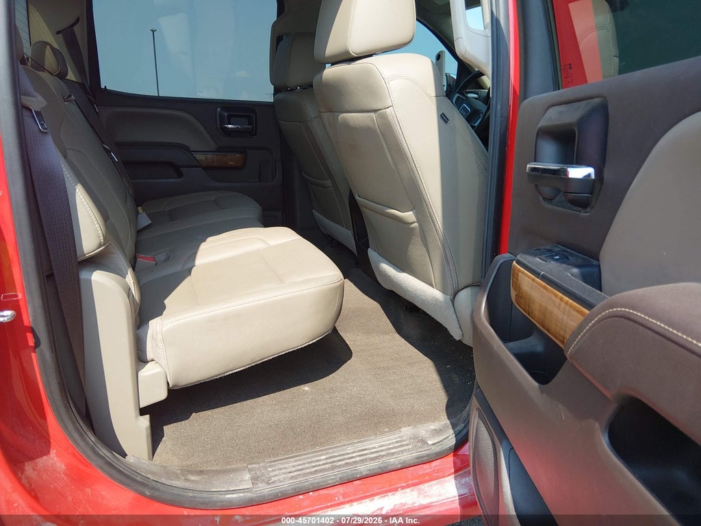 2017 GMC Sierra 1500 SLT photo 8
