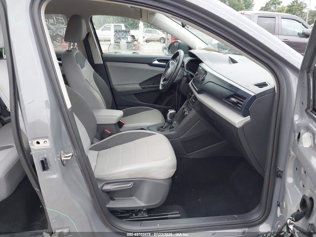 2022 Volkswagen Taos 1.5T SE photo 5