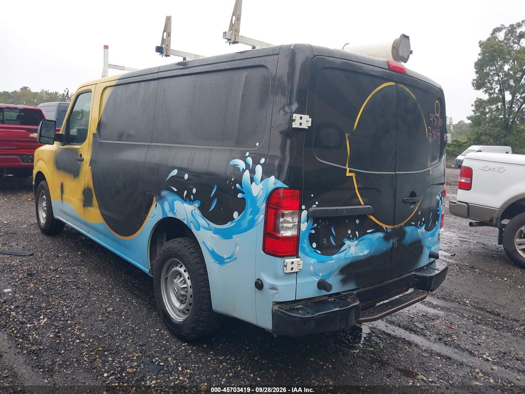2018 Nissan NV Cargo NV2500 HD S V6 photo 3