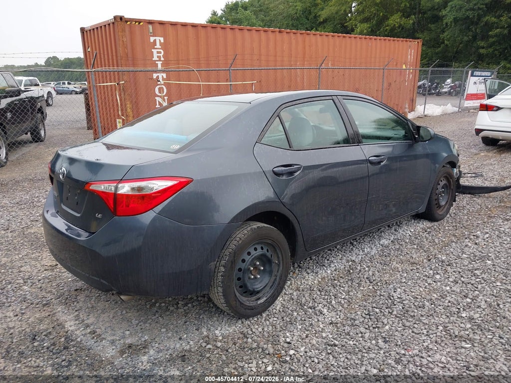 2015 Toyota Corolla LE photo 4