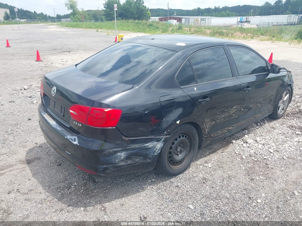 2012 Volkswagen Jetta 2.5L SE photo 4