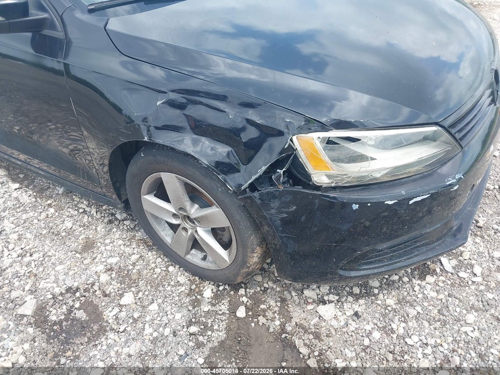 2012 Volkswagen Jetta 2.5L SE photo 6