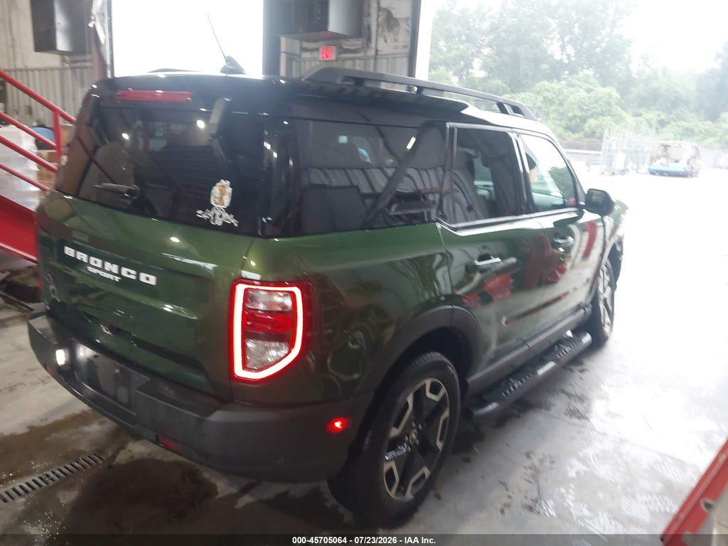 2023 Ford Bronco Sport Outer Banks photo 4