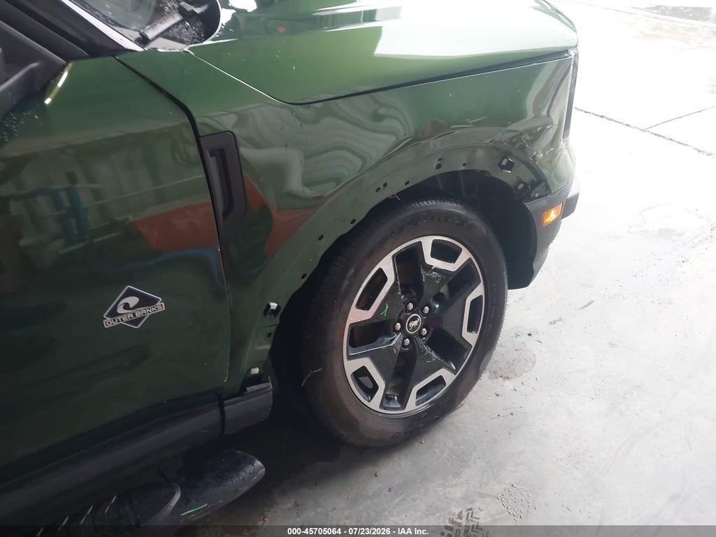 2023 Ford Bronco Sport Outer Banks photo 6