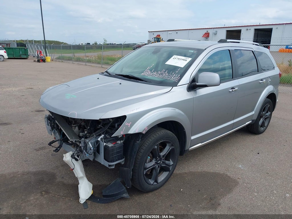 2019 Dodge Journey Crossroad AWD photo 2