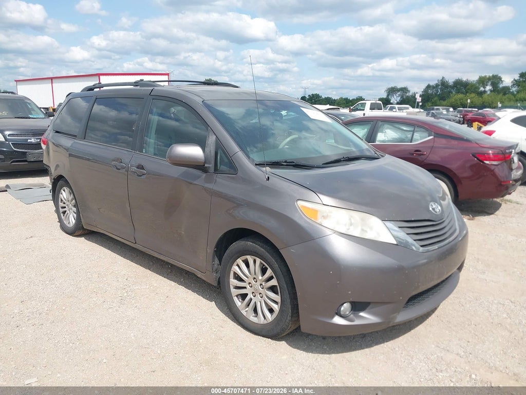 5TDYK3DC3CS239076 2012 TOYOTA SIENNA photo no. 1