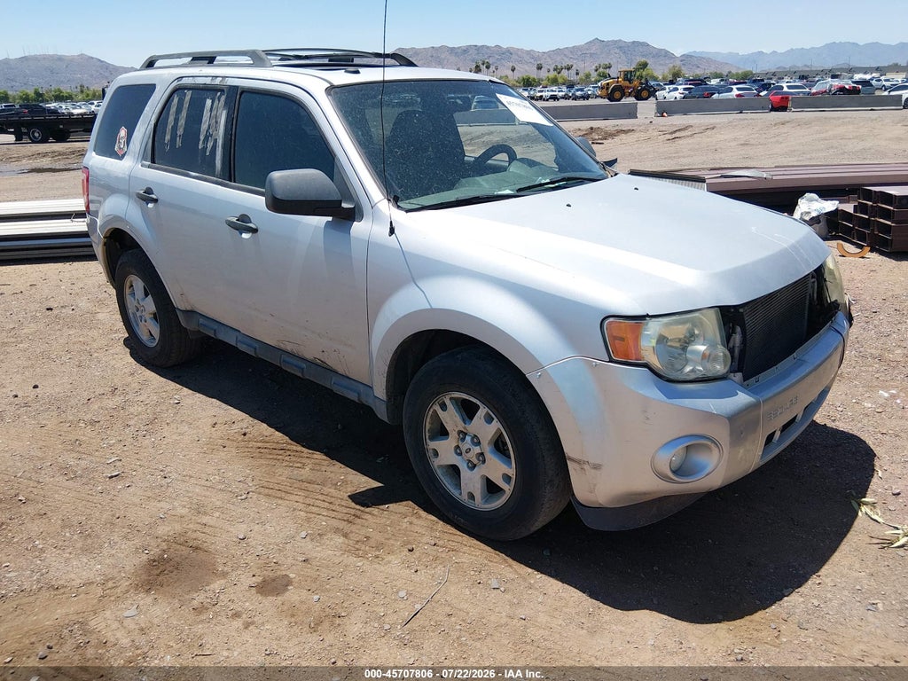 2011 FORD ESCAPE