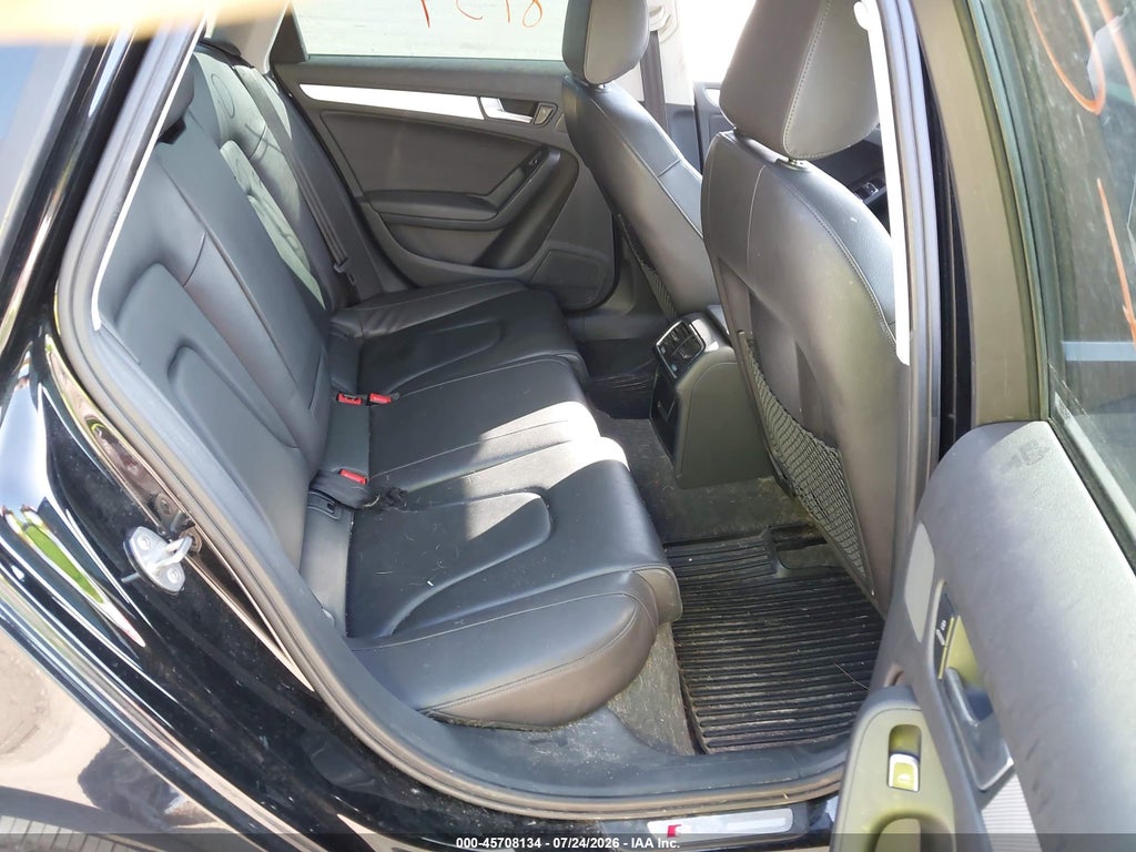 2016 Audi A4 Premium photo 8
