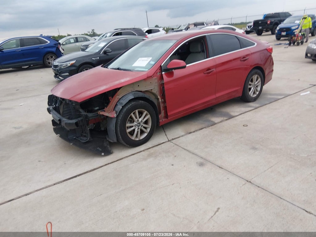 2017 Hyundai Sonata SE photo 2