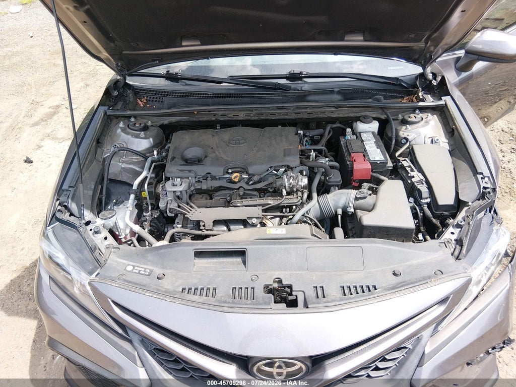 2021 Toyota Camry SE photo 10