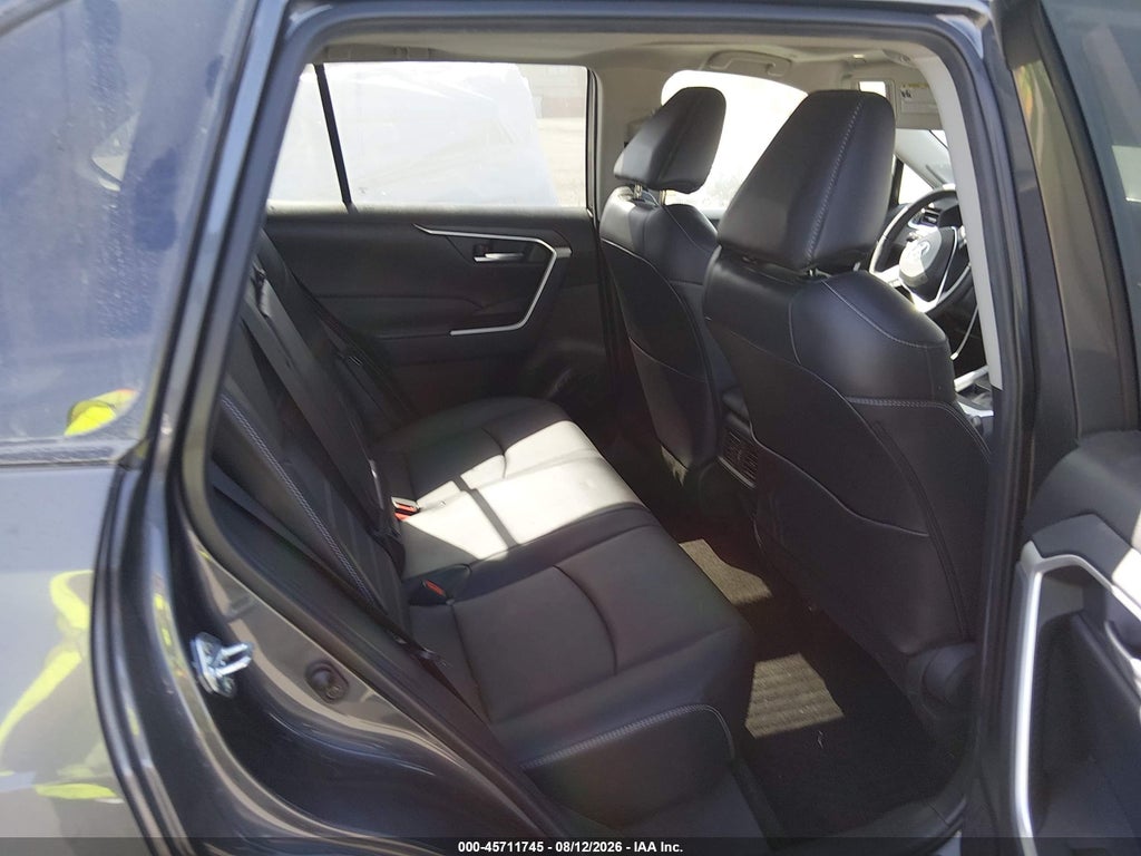2024 Toyota RAV4 XLE Premium photo 8