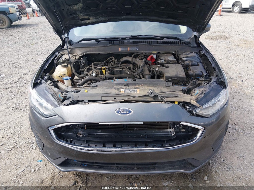 2020 Ford Fusion SE photo 10
