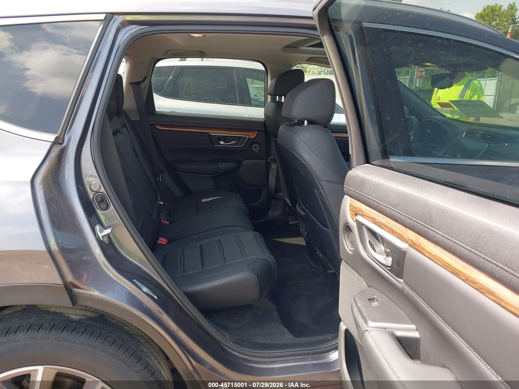 2022 Honda CR-V AWD Touring photo 8