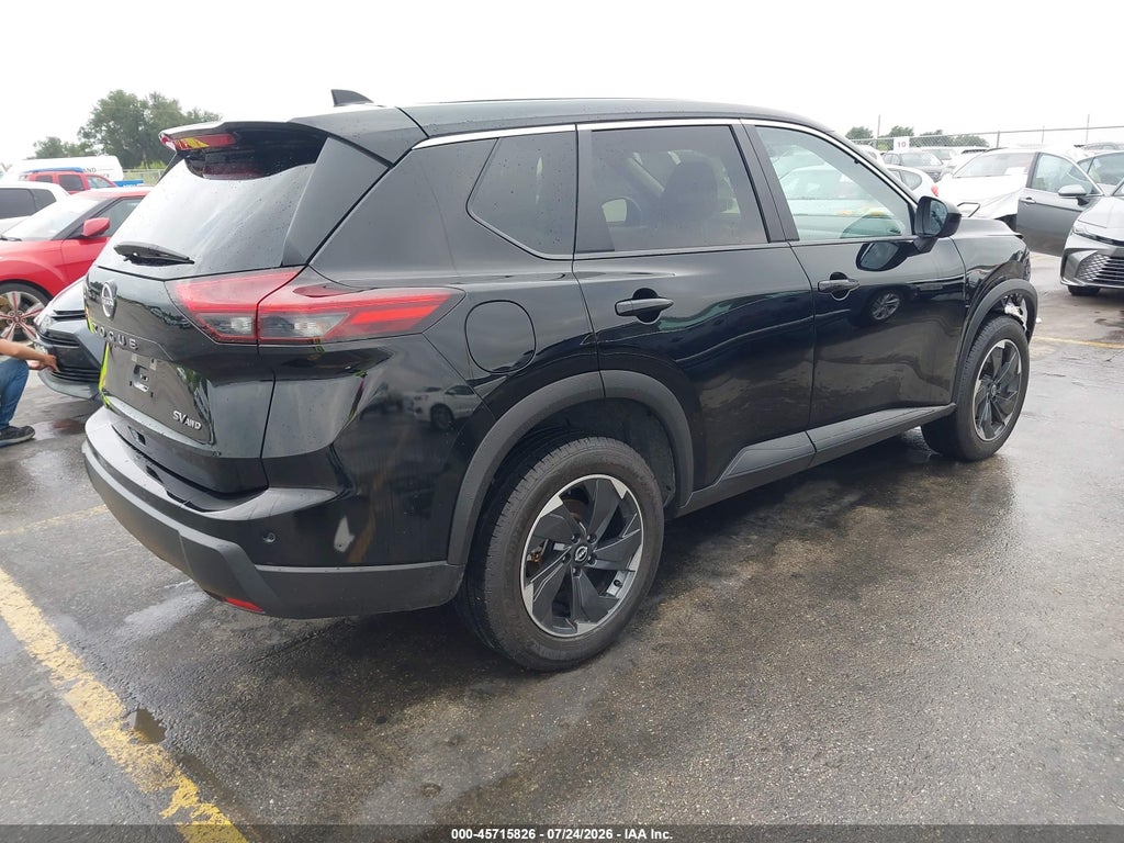 2024 Nissan Rogue SV Intelligent AWD photo 4
