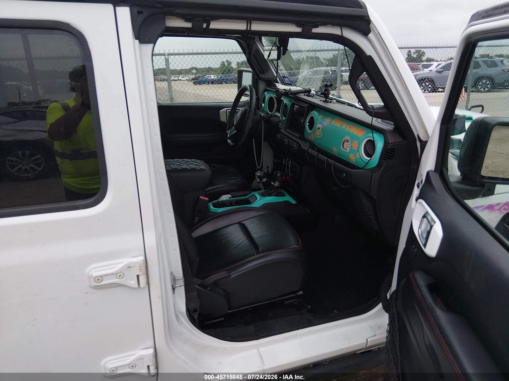 2018 Jeep Wrangler Unlimited Rubicon 4X4 photo 5