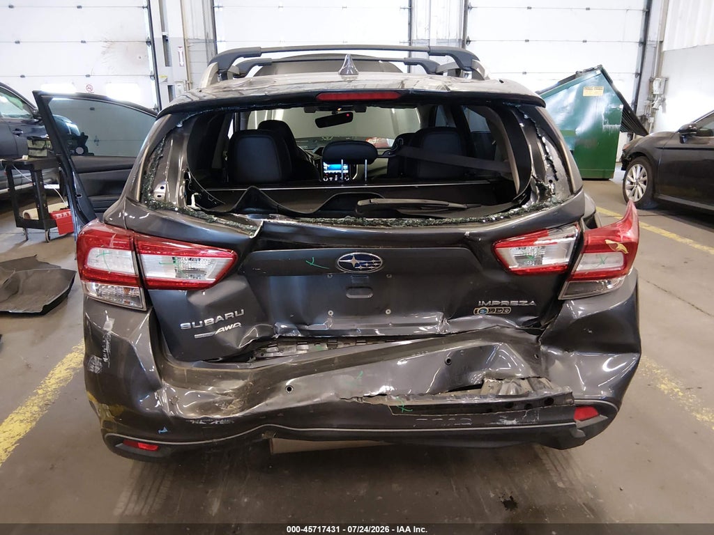 2018 Subaru Impreza 2.0I Limited photo 6